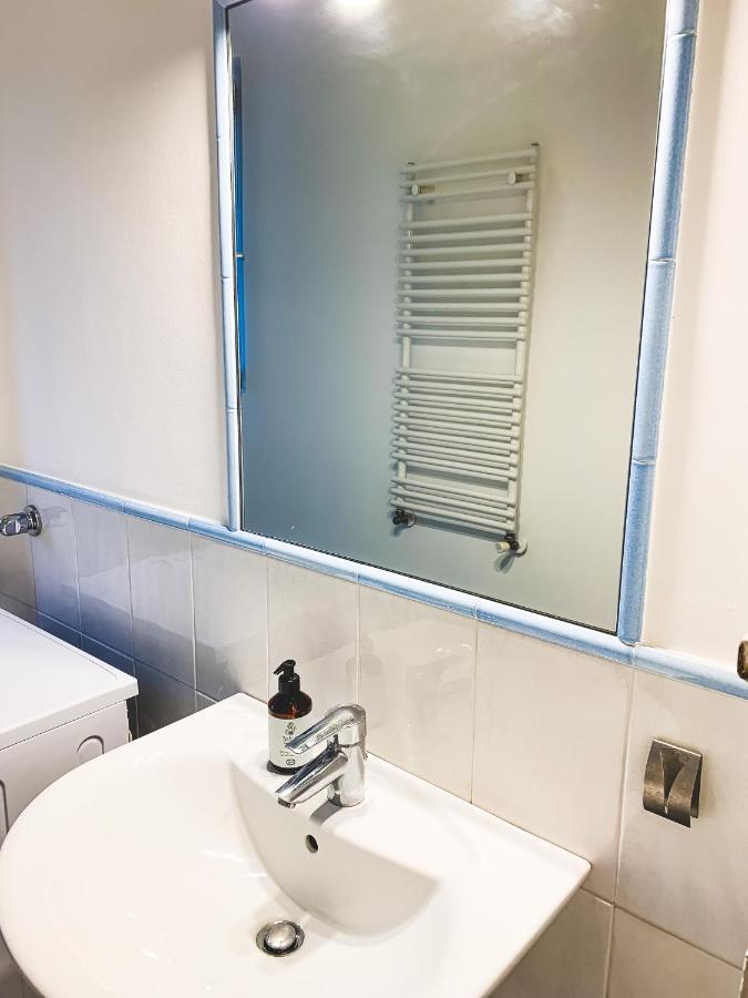 Cozy City Center Apartment Bolzano Ngoại thất bức ảnh